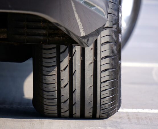 tyre-1714669_1920