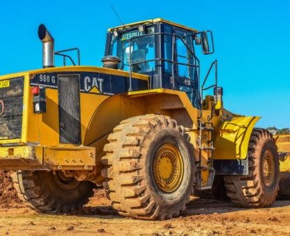 bulldozer-4045041_1920-600x338